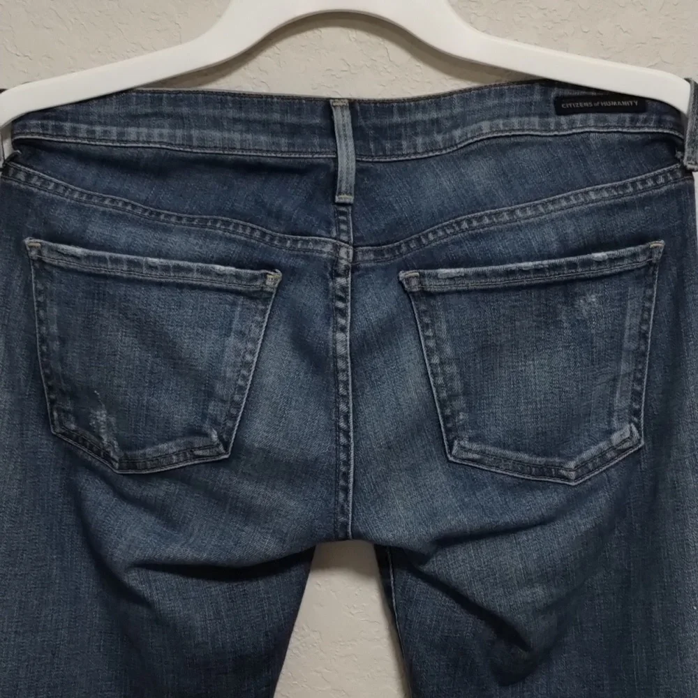Citizens of Humanity Medium Wash Denim Jeans - Picture 5 of 9